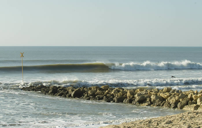  2016 paddling out with big sets coming in